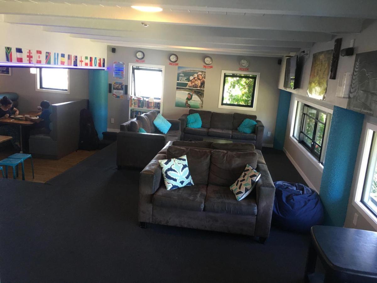 Grafton Backpackers Hostel โอ๊คแลนด์ ภายนอก รูปภาพ