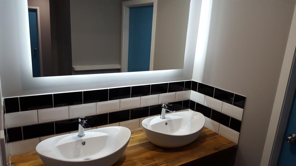 Grafton Backpackers Hostel โอ๊คแลนด์ ภายนอก รูปภาพ